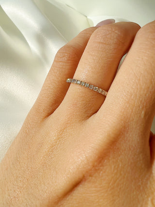 Classic Moissanite Eternity Pavè Band 2mm