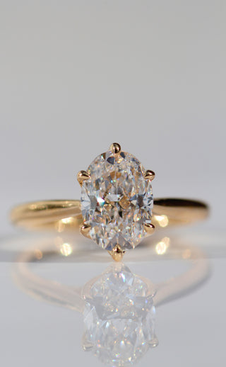Vintage Monaco, Oval Cut