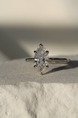 Porto Solitaire, Marquise Cut