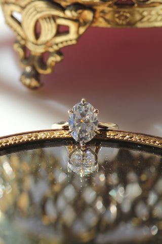 Monaco Oval Solitaire