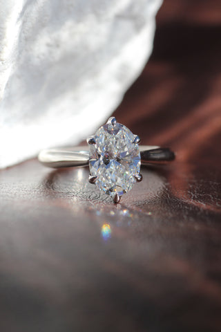 Monaco Oval Solitaire