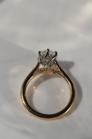 Monaco Oval Solitaire