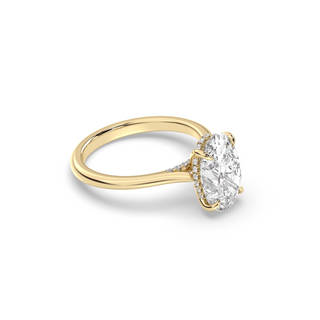 Budapest Ring, Oval Cut