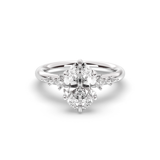 Versailles, Oval Cut