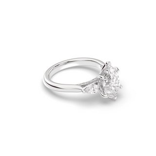 Monaco 3 Stone, Pear Cut