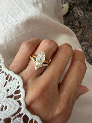 The Josephine Wedding Band