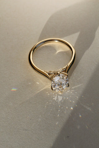 Secret Garden, Oval Cut