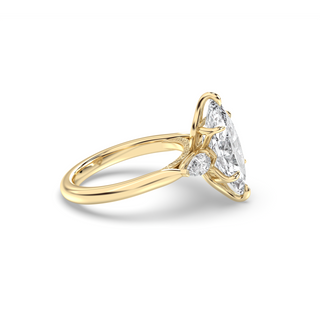 Monaco 3 Stone Marquise